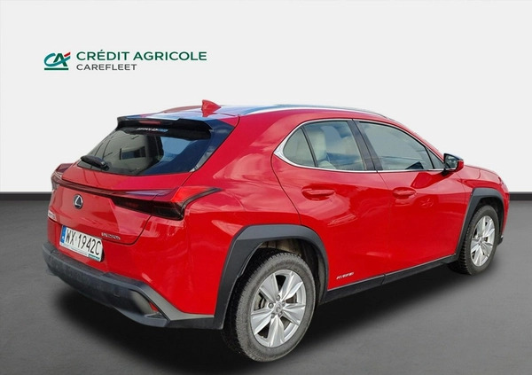 Lexus UX cena 124000 przebieg: 64086, rok produkcji 2019 z Gubin małe 379
